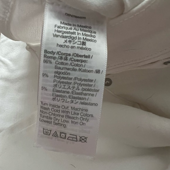 Madewell Petite Mid Rise Kick Out Crop Jean 25P Pure White NJ430 NWT - Picture 6 of 7